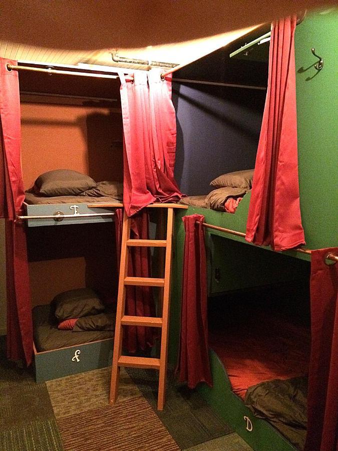 Redlight Historic Bunk Hotel And Speakeasy Truckee Buitenkant foto