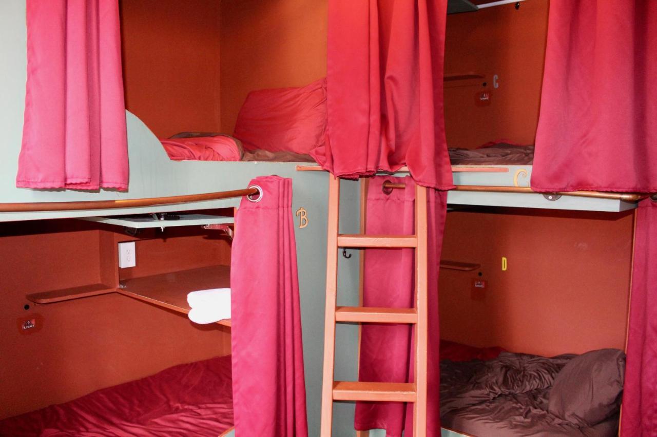 Redlight Historic Bunk Hotel And Speakeasy Truckee Buitenkant foto